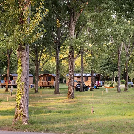 Huttopia D'aureilhan - Mimizan אתר קמפינג *