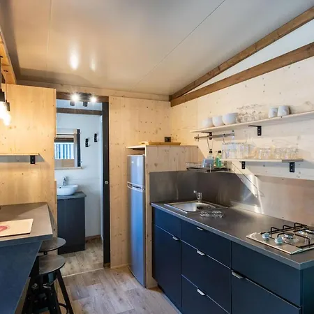 אתר קמפינג Huttopia D'aureilhan - Mimizan *